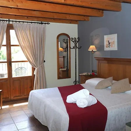 Hotel & Pena Montanesa 3*