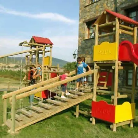 & Pena Montanesa Hotell