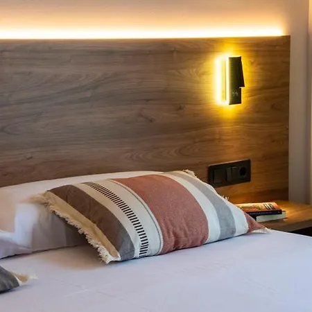 & Pena Montanesa Hotel 3*