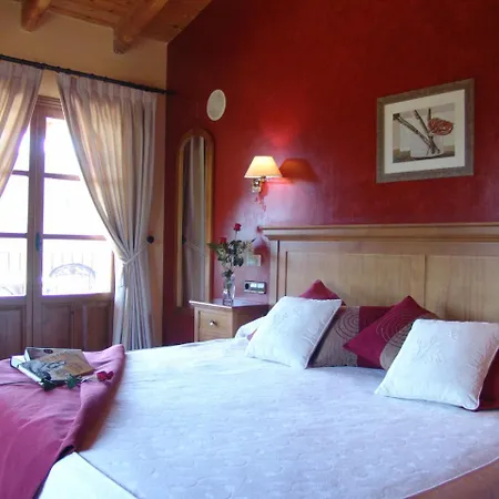 & Pena Montanesa Hotel