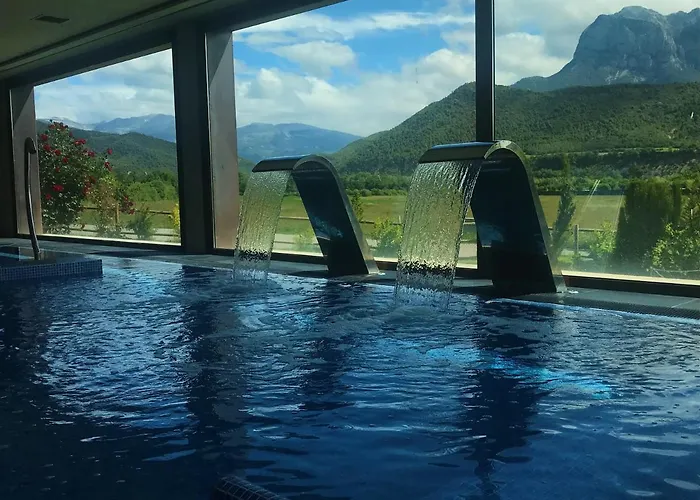 Hotel&spa Peña Montañesa 3*