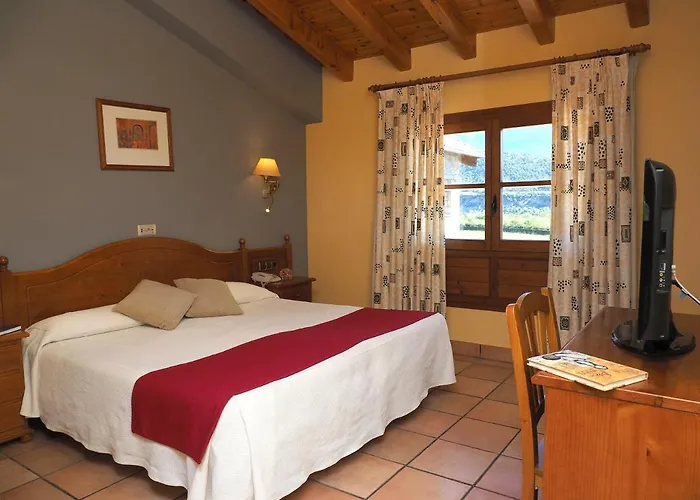 & Pena Montanesa Hotel