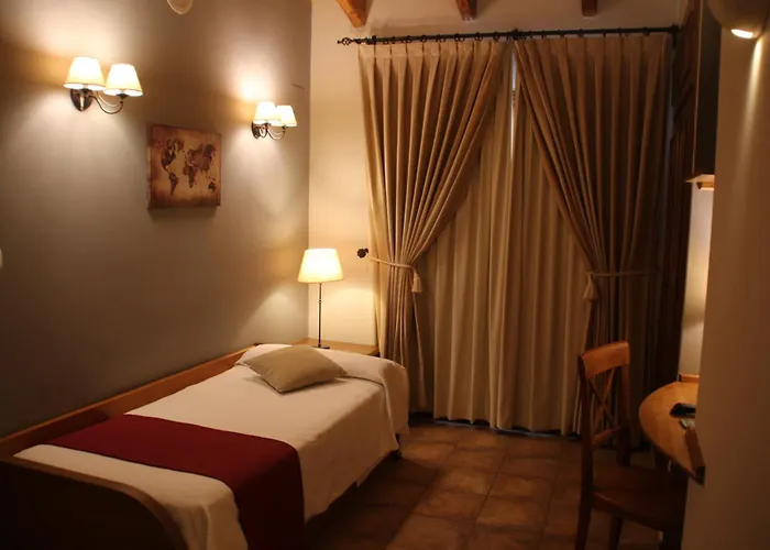 & Pena Montanesa Hotel Aínsa