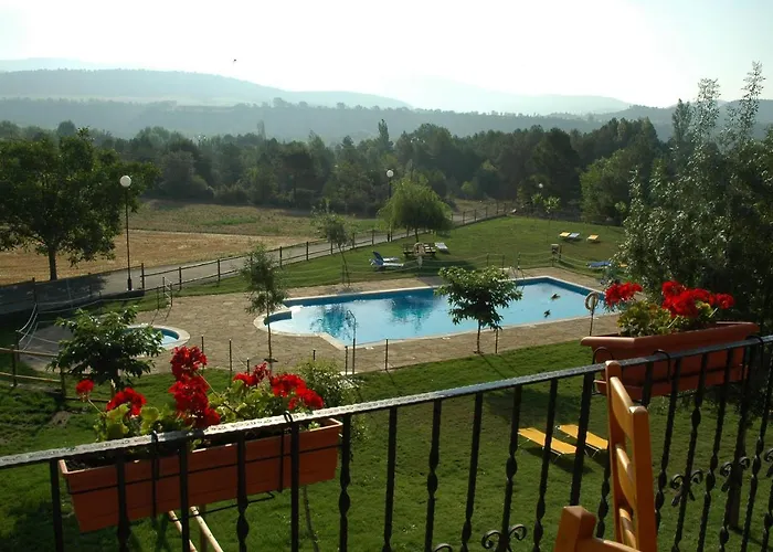 & Pena Montanesa Aínsa